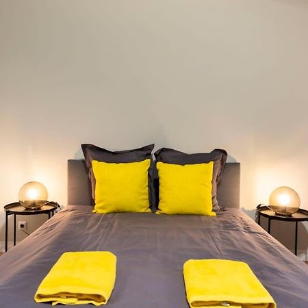 Spacious Two Br Plus Ac Plus Selfcheckin เบอร์ลิน ภายนอก รูปภาพ