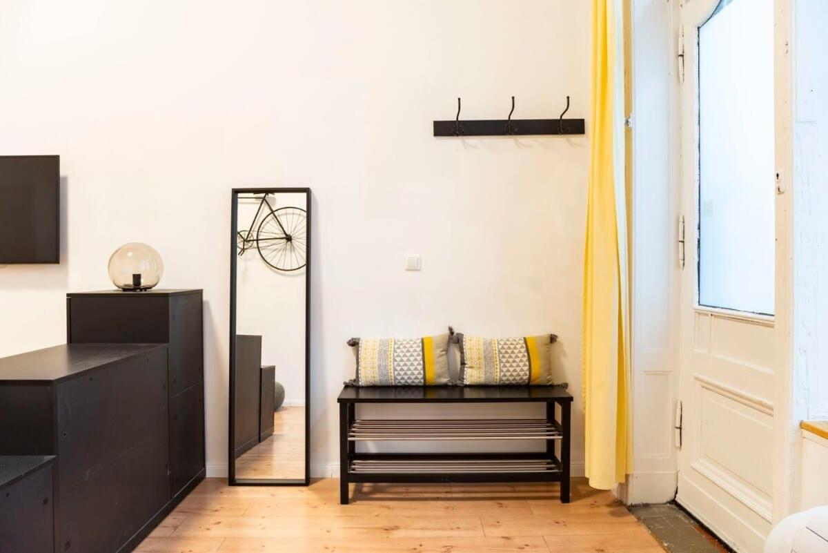 Spacious Two Br Plus Ac Plus Selfcheckin เบอร์ลิน ภายนอก รูปภาพ