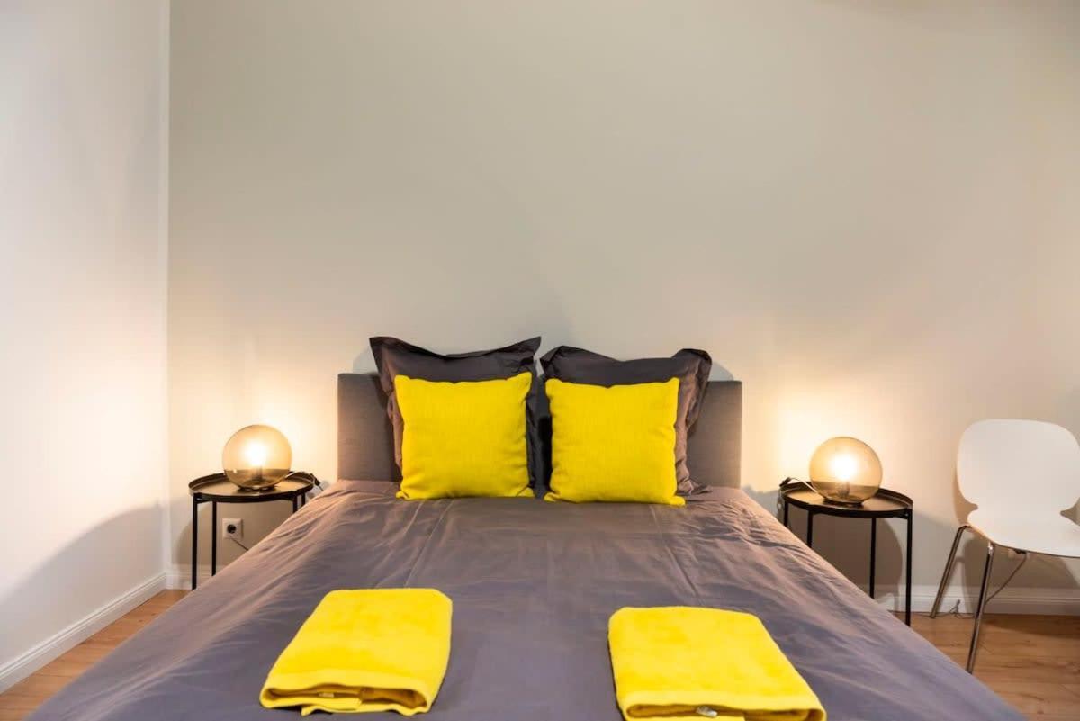 Spacious Two Br Plus Ac Plus Selfcheckin เบอร์ลิน ภายนอก รูปภาพ